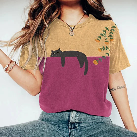 Elena – Unisex Vintage T-shirt met Kat en Japanse Print