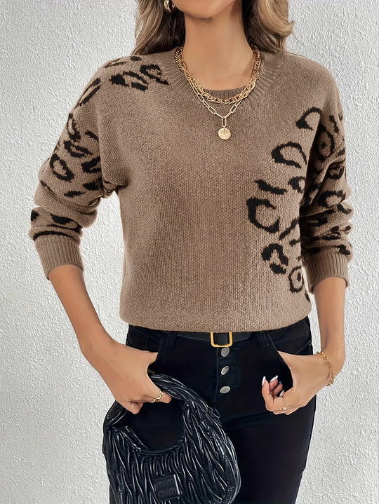 Serena – Chique Dames Trui met Luipaardprint en Ronde Hals