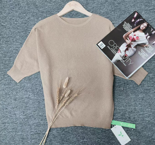 Camilla – Gold Crew Neck Sweater voor Vrouwen