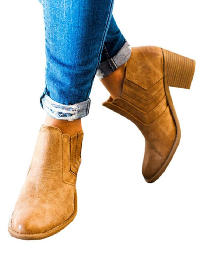 Adrie – Stijlvolle Dames Western Enkellaarzen met Chevron Stiksel