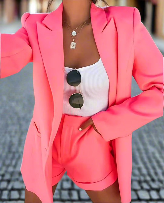 Kaia – Elegante Dames Blazer en Shorts Set