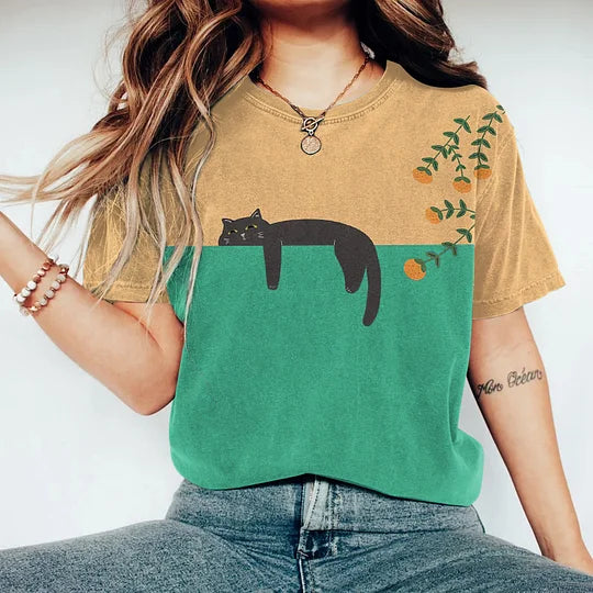 Elena – Unisex Vintage T-shirt met Kat en Japanse Print