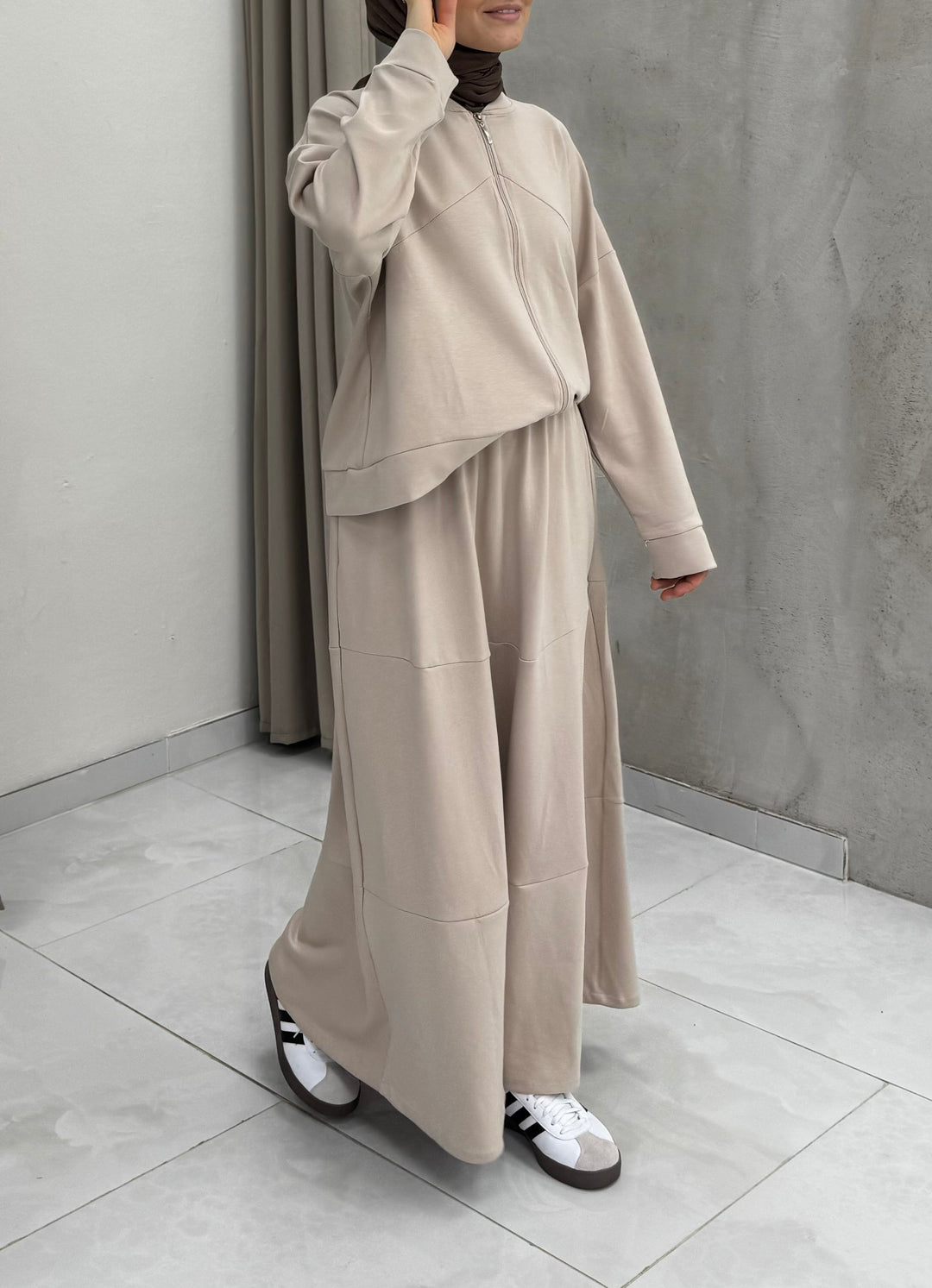 Djamila– Elegante Beige Dames Outfit Set