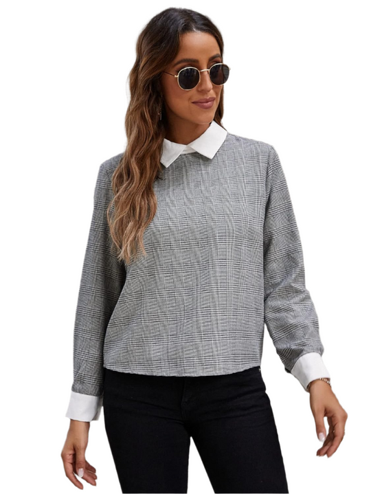 Clara – Damesblouse met Ruitjes en Contrasterende Kraag