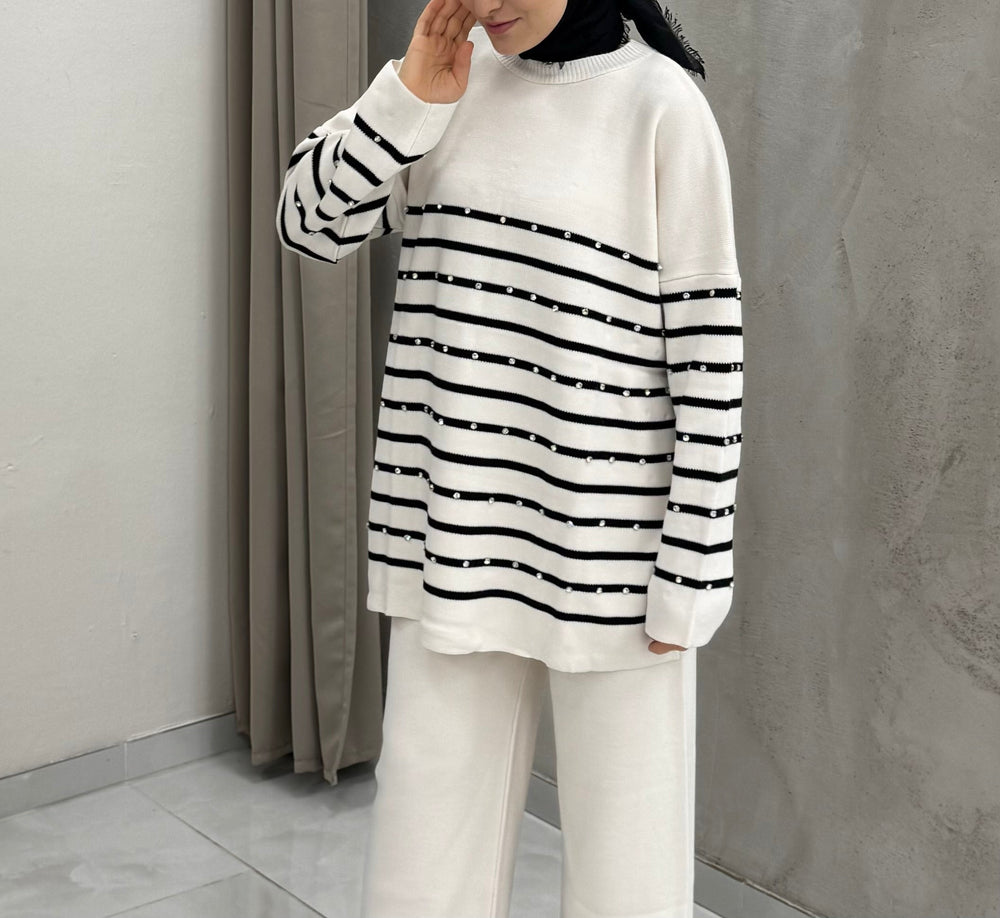 Rabiya – Gestreepte Cozy Creme Dames Trui