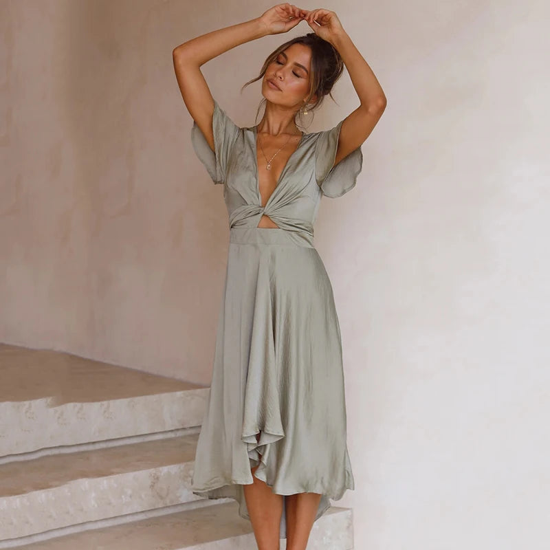 Amira – Elegante V-Hals Satijnen Jurk voor Dames