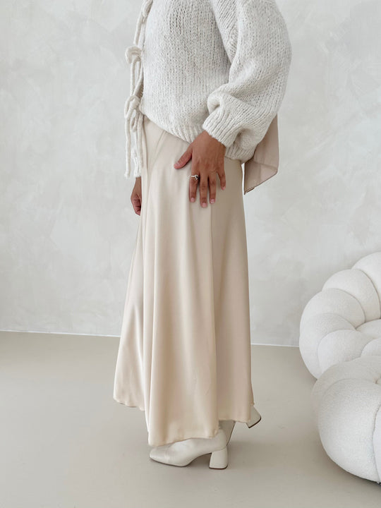 Yara – Elegante Satin Midi Rok voor Dames