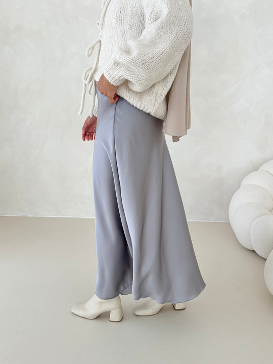 Yara – Elegante Satin Midi Rok voor Dames