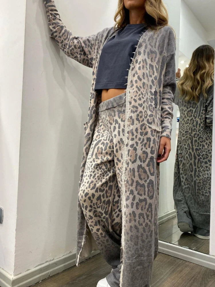 Sanaa – Leopardprint Dames Langharige Cardigan Jas &amp; Broek Set