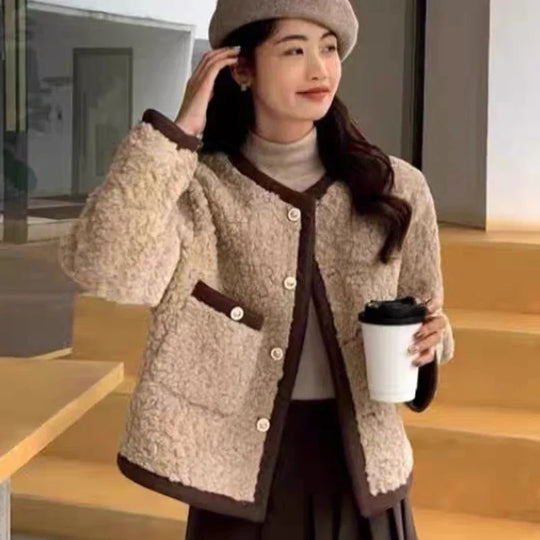 Alessandra – Cozy Sherpa Fleece Women’s Jacket