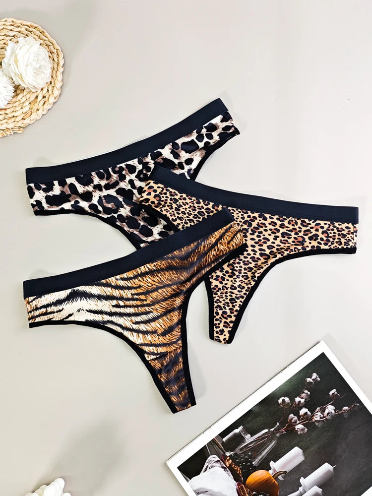 Valentina – Vrouwen's Seamless Leopard Thong Set