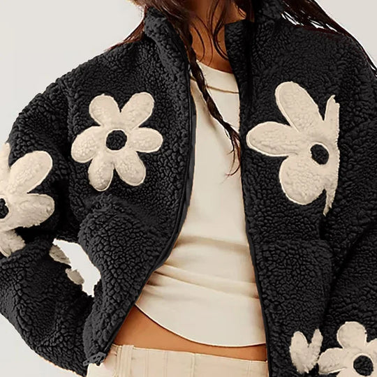 Serena – Elegante Herfst/Winter Bloemen Woljas voor Dames