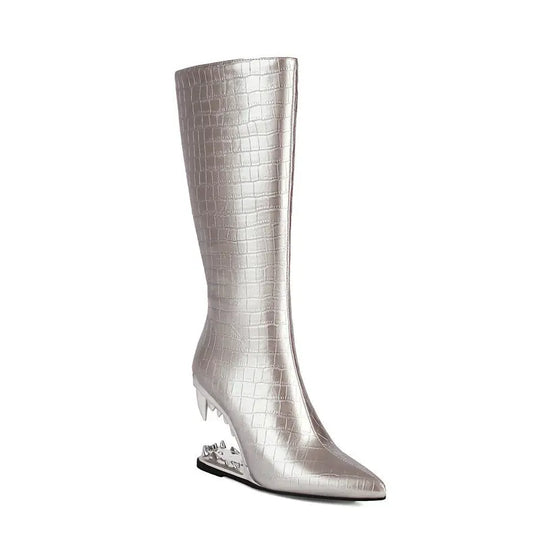Sofia – Metallic Dames Enkellaarsjes met Cutout Tiger Tooth Hak