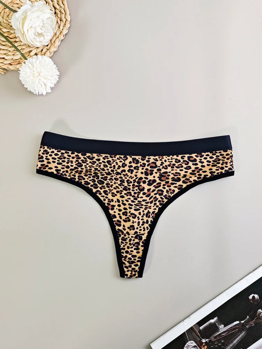 Valentina – Vrouwen's Seamless Leopard Thong Set