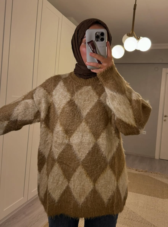 Zaahira – Elegante Beige Trui voor Dames