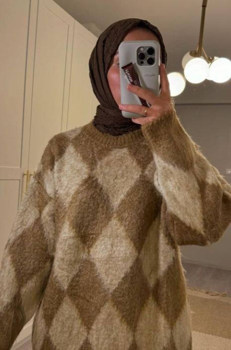 Zaahira – Elegante Beige Trui voor Dames