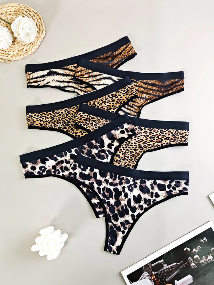 Valentina – Vrouwen's Seamless Leopard Thong Set