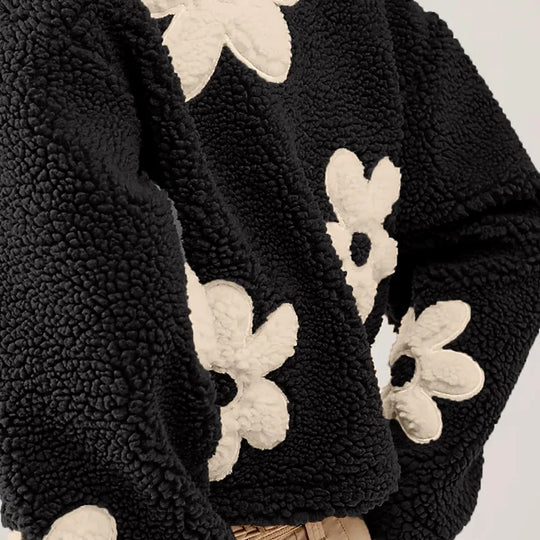 Serena – Elegante Herfst/Winter Bloemen Woljas voor Dames
