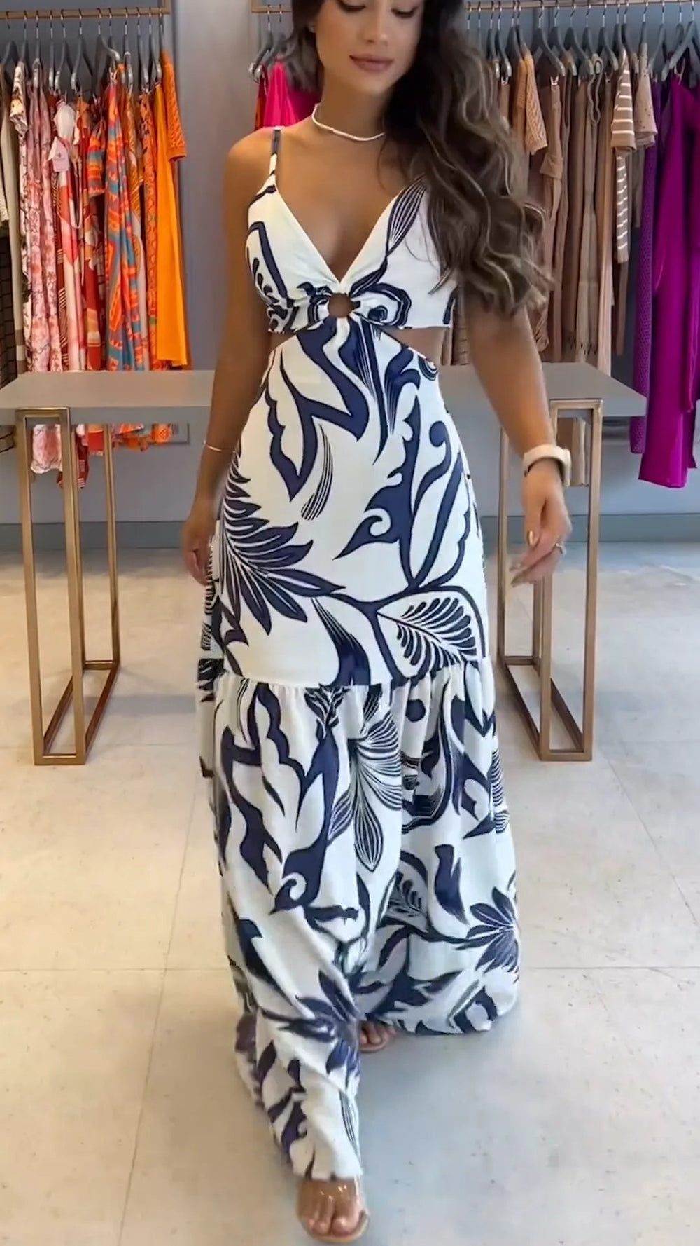 Amalia – Tijdloze Zomerjurk voor Dames